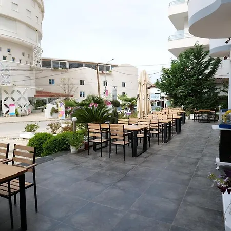 Hotel Dior 3*