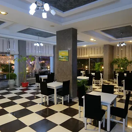 Dior Hotel 3*
