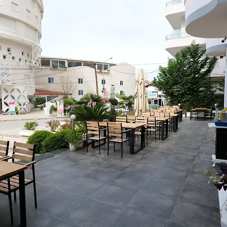 Dior Hotel